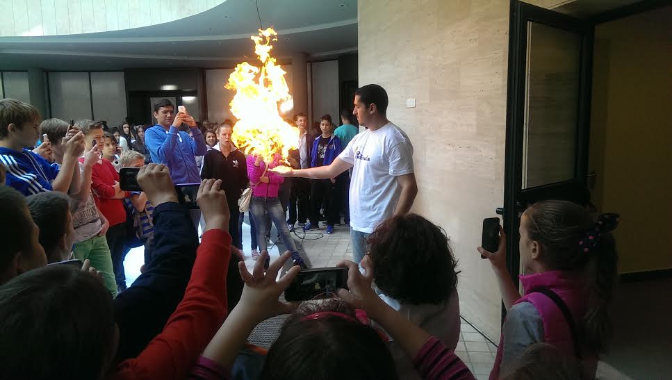 Učenici naše škole učestvovali u manifestaciji Dani nauke u Atlas centru